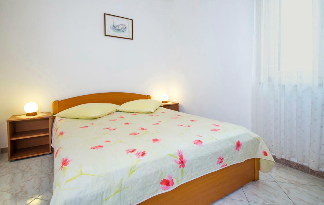 Apartments Iris Rabac Esterno foto
